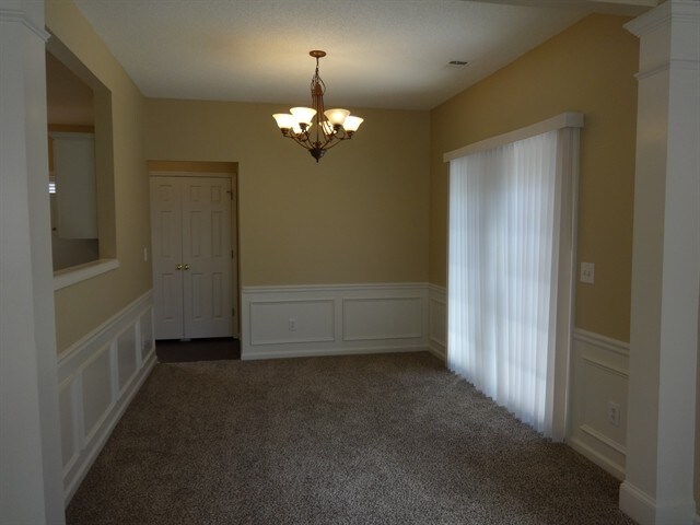 Building Photo - 2523 Davenham Ln