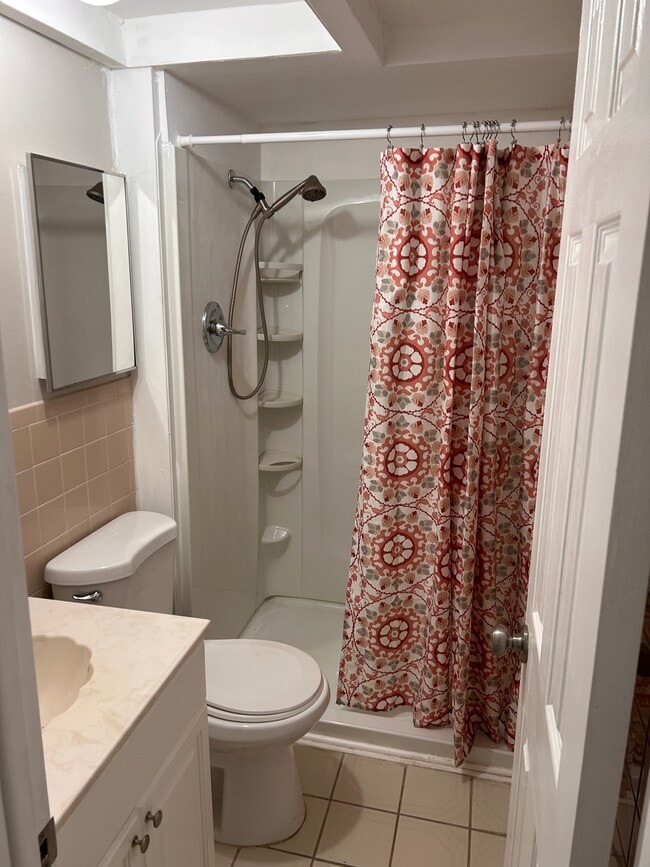 Foto del edificio - 7708 Hollyridge Dr