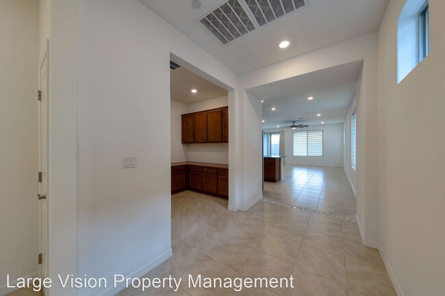 Foto del edificio - 2 br, 2 bath House - 9915 Spinel Place