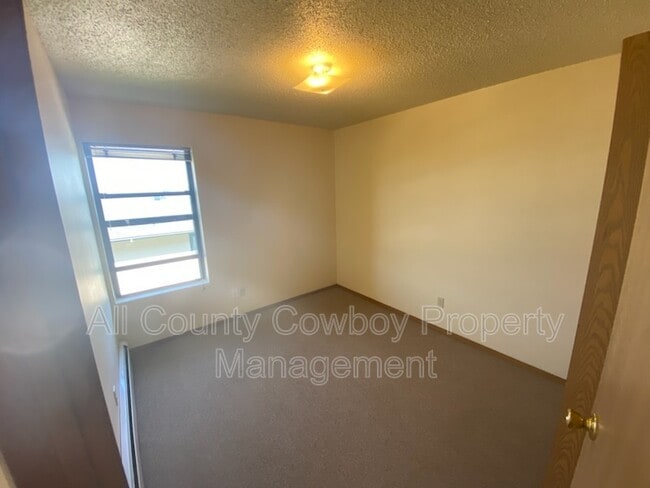 Building Photo - 3322 Joanna Brunner St