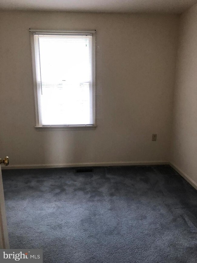 Foto del edificio - 108 Edinburgh Ct