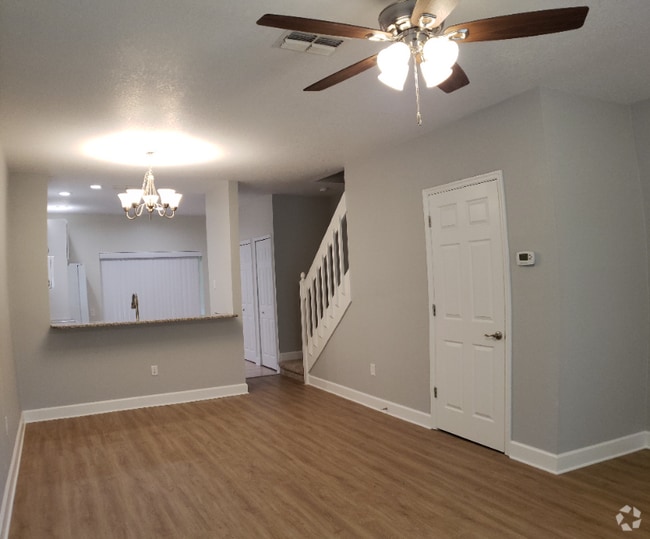 Building Photo - 8671 Hunters Key Cir