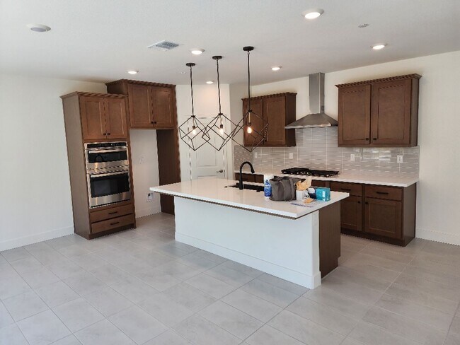 Foto del edificio - Introducing Your New Dream Home