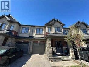 Building Photo - 324 Equestrian Way