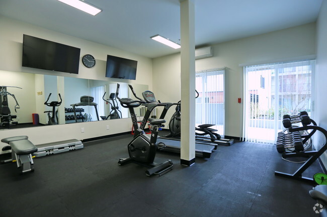 Interior Photo - Guinevere Apartment Homes