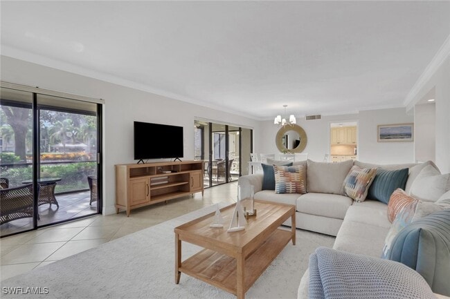 Foto del edificio - 5964 Pelican Bay Blvd