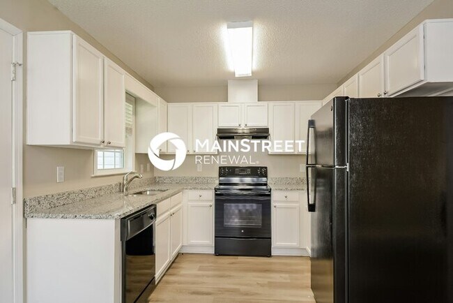 Foto del edificio - 3 Bedroom Pet-Friendly Home in Knightdale, NC with Main Street Renewal