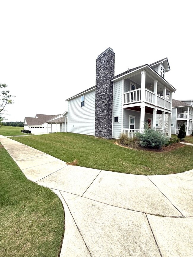 Building Photo - ** 4 Bed 3 Bath located in The Orchards, Pike road ** Call 334-366-9198 to schedule a self showing