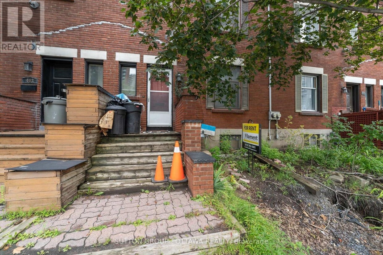 Primary Photo - 461 Slater St.