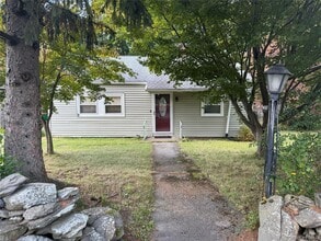 Building Photo - 111 Sargent Ave
