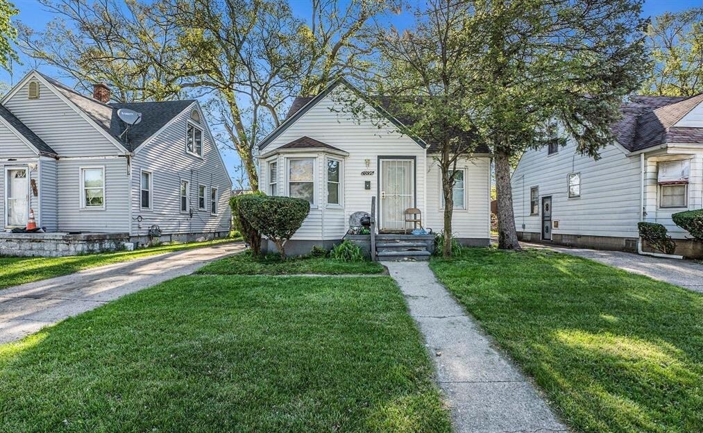 Foto principal - 20196 Gallagher St