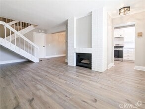 Building Photo - 1563 Avenida Selva