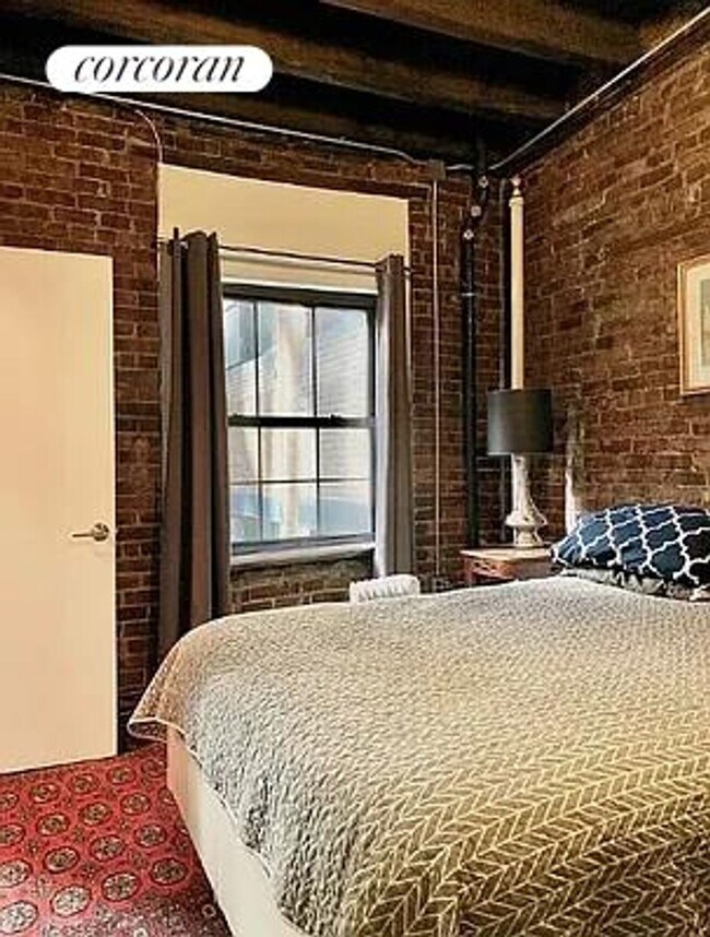 Foto del edificio - 5 W 21st St