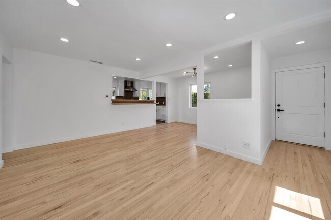 Living Room - 4225 Beethoven St