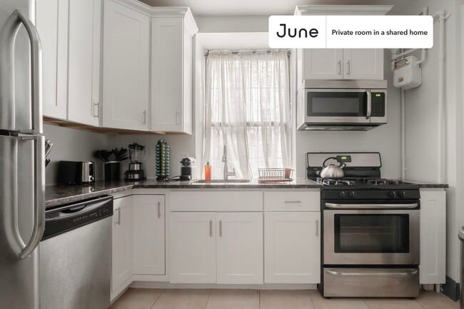 Foto del edificio - Room in Shared 4 bed/2 bath home