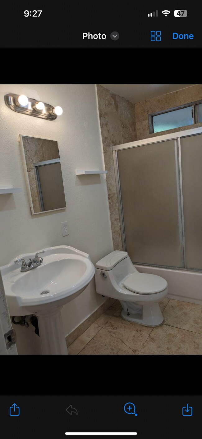 BATHROOM - 32241 Avenue D