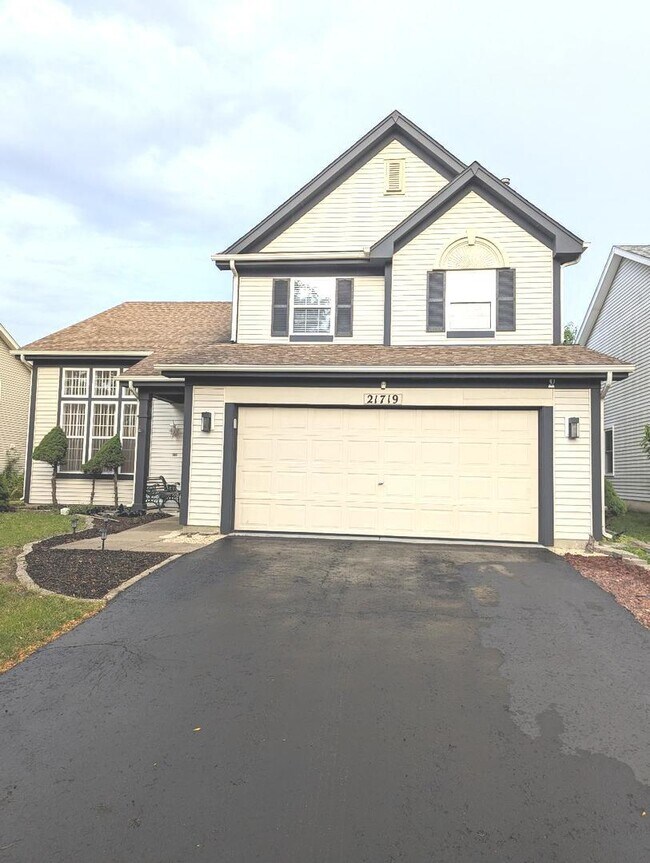 Foto del edificio - 21719 W Knollwood Dr