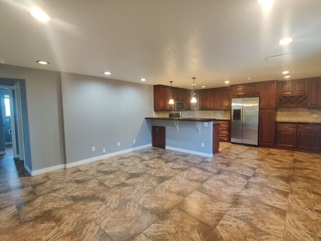 Foto del edificio - Updated Condo in West Richland