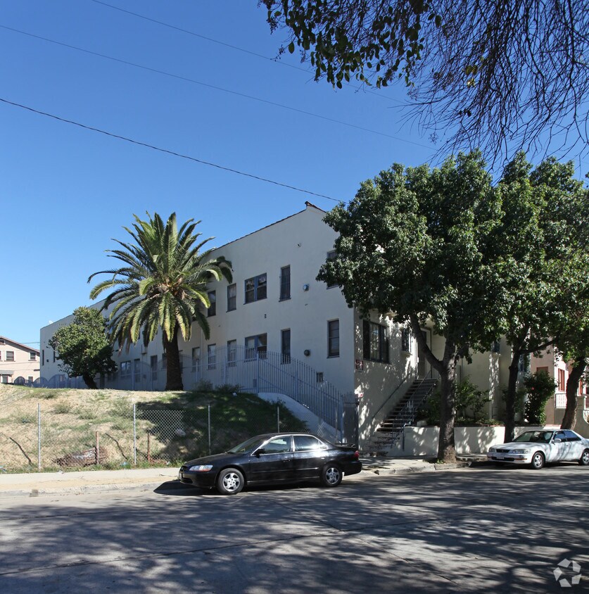 Foto principal - 1225 Boston St