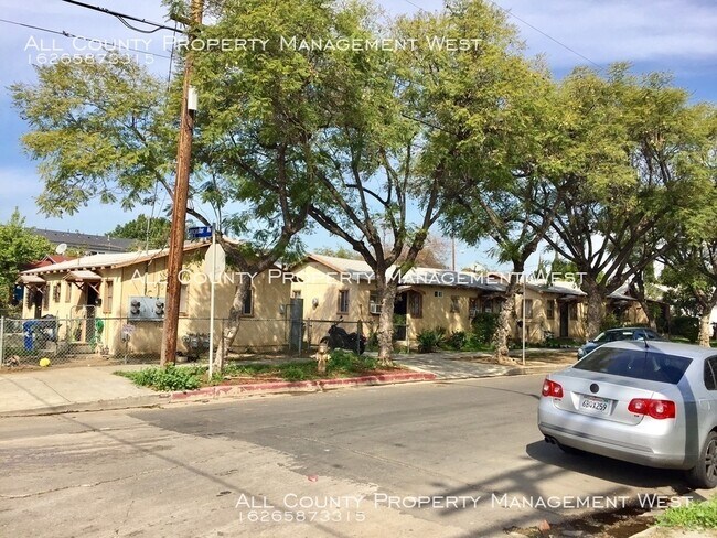 Foto del edificio - 2485 Lancaster Ave