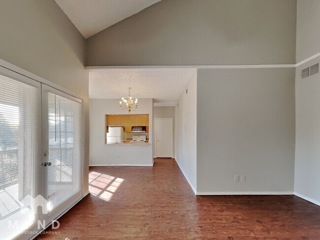 Foto del edificio - 9747 Whitehurst Dr