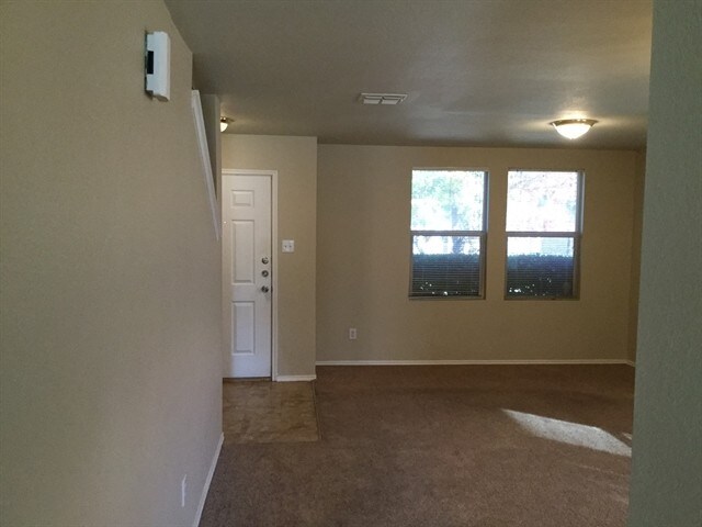 Building Photo - 8420 Cotton Valley Lane