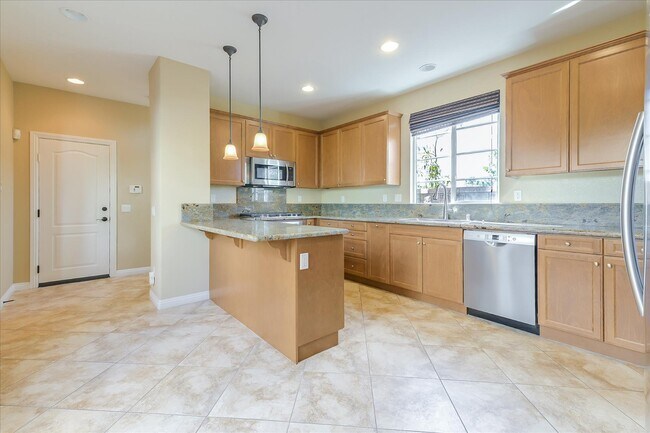 Foto del edificio - 8404 Katherine Claire Ln