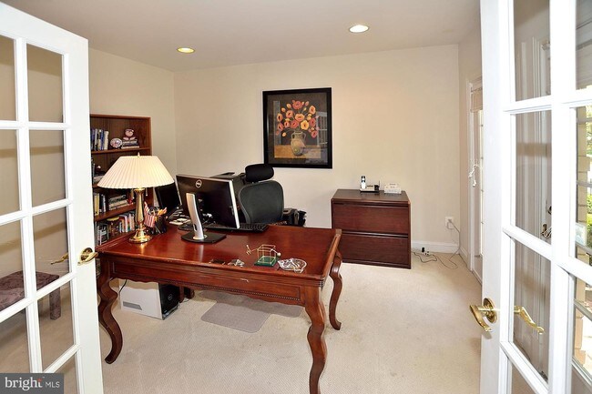 Building Photo - 12192 Chancery Station Cir
