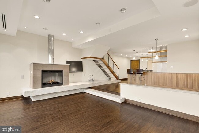 Building Photo - 2501 M St NW