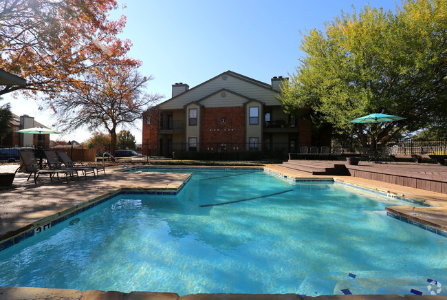 Building Photo - Bear Creek Villas