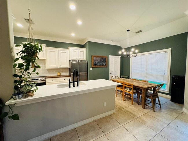 Building Photo - 11902 Cranberry Ln