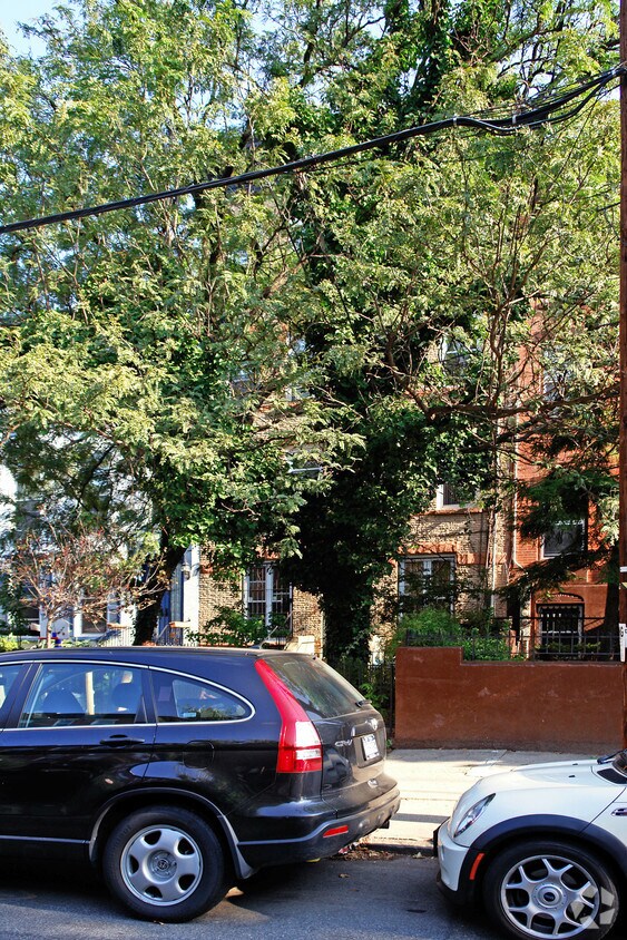 Foto del edificio - 81 4th Pl