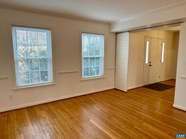 Building Photo - 3176 Crossfield Ln