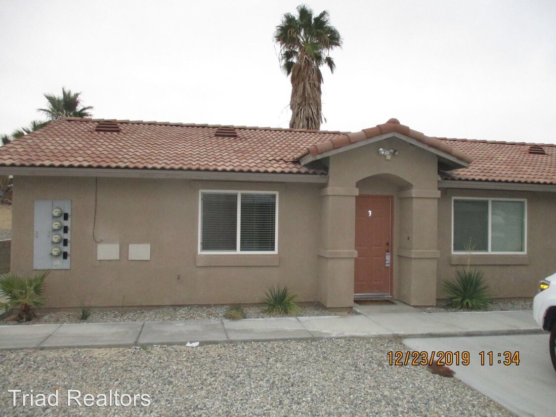 Primary Photo - 73590 Sunnyslope Dr