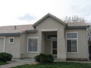 Building Photo - 1453 Ferngrove Ct