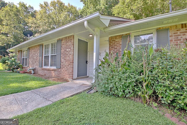Building Photo - 150 Hill Chase Ct