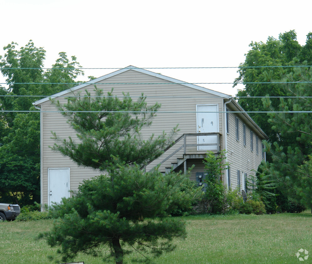 Building Photo - Allwein Garden Apartments