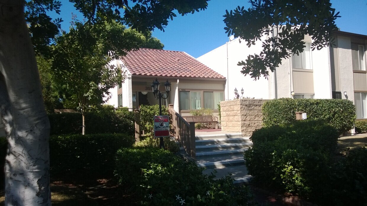 Primary Photo - 3550 Ruffin Rd