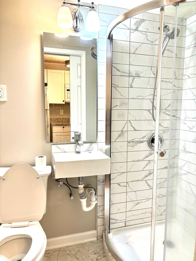 Foto del edificio - 3331 Cottonwood Ln