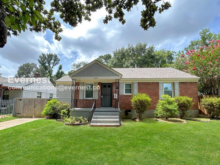 Foto principal - 835 Margo Ln