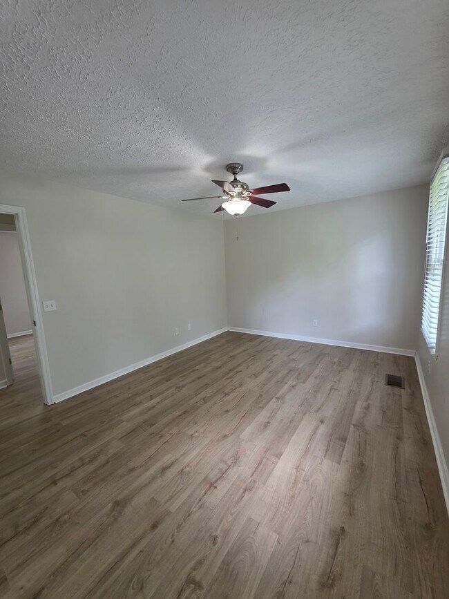 Foto del edificio - One Level 3bd/2ba home in Mt Juliet