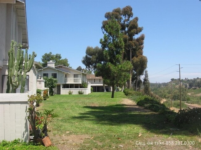 Building Photo - 3907 Camino Lindo
