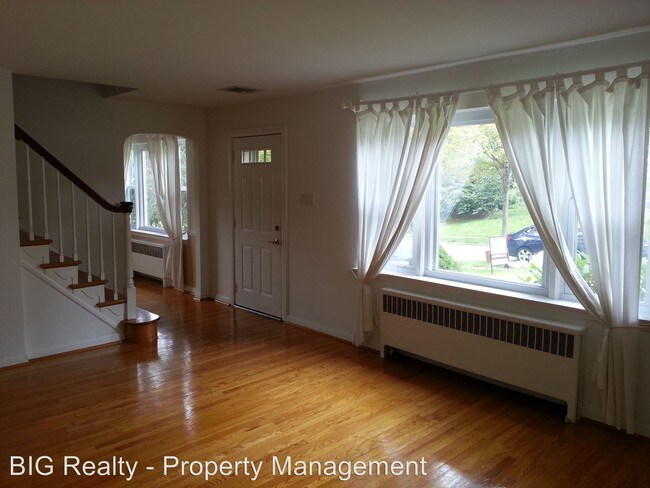 Foto del edificio - 3 br, 2 bath House - 13 Donna Ln
