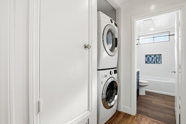 Foto del edificio - Fully Renovated Home in University City!