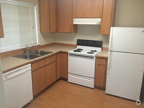 Building Photo - 270 S 41st Pl