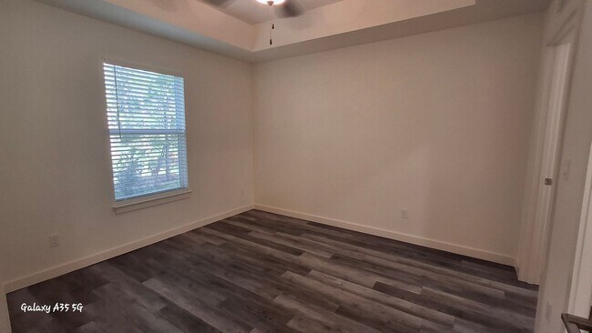 Foto del edificio - Now Leasing – 2 Bedroom / 2 Bathroom Luxury Apartments