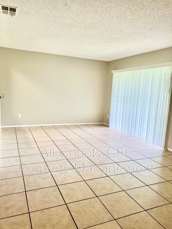 Foto del edificio - 4643 Ring Neck Rd