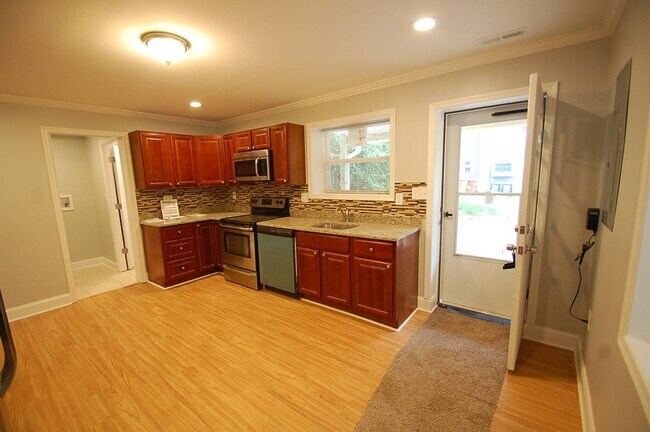 Foto del edificio - 1940 Nelson Mill Rd