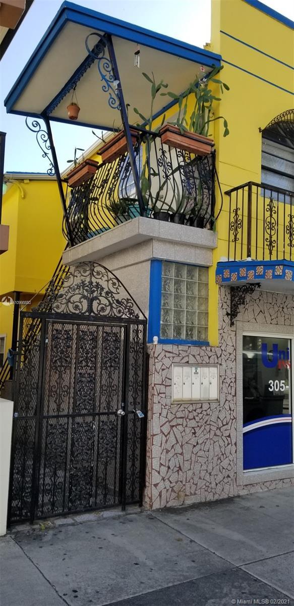 Foto del edificio - 2272 SW 8th St