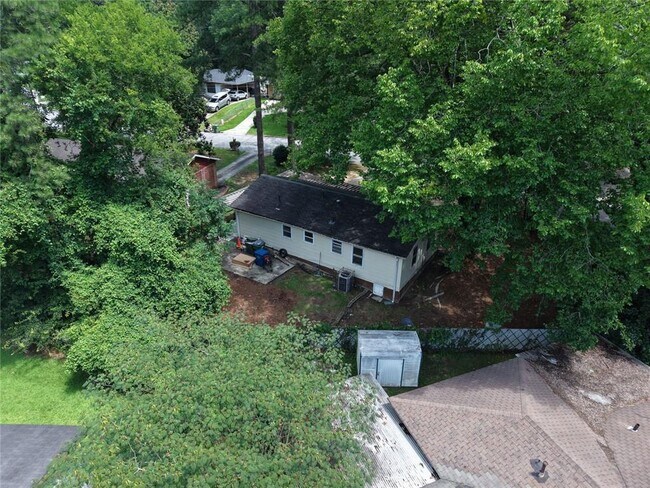 Building Photo - 2820 Cardo Dr NW